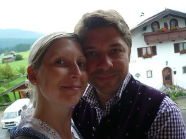 Almstüberl Reit im Winkl Stefanie Meß & Marc Albes Almstüberl Reit im Winkl Stefanie Meß & Marc Albes